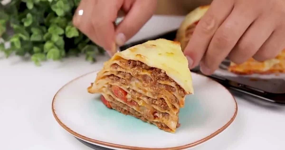 ЮПКА – БЛИНЧАТЫЙ ПИРОГ С МЯСОМ